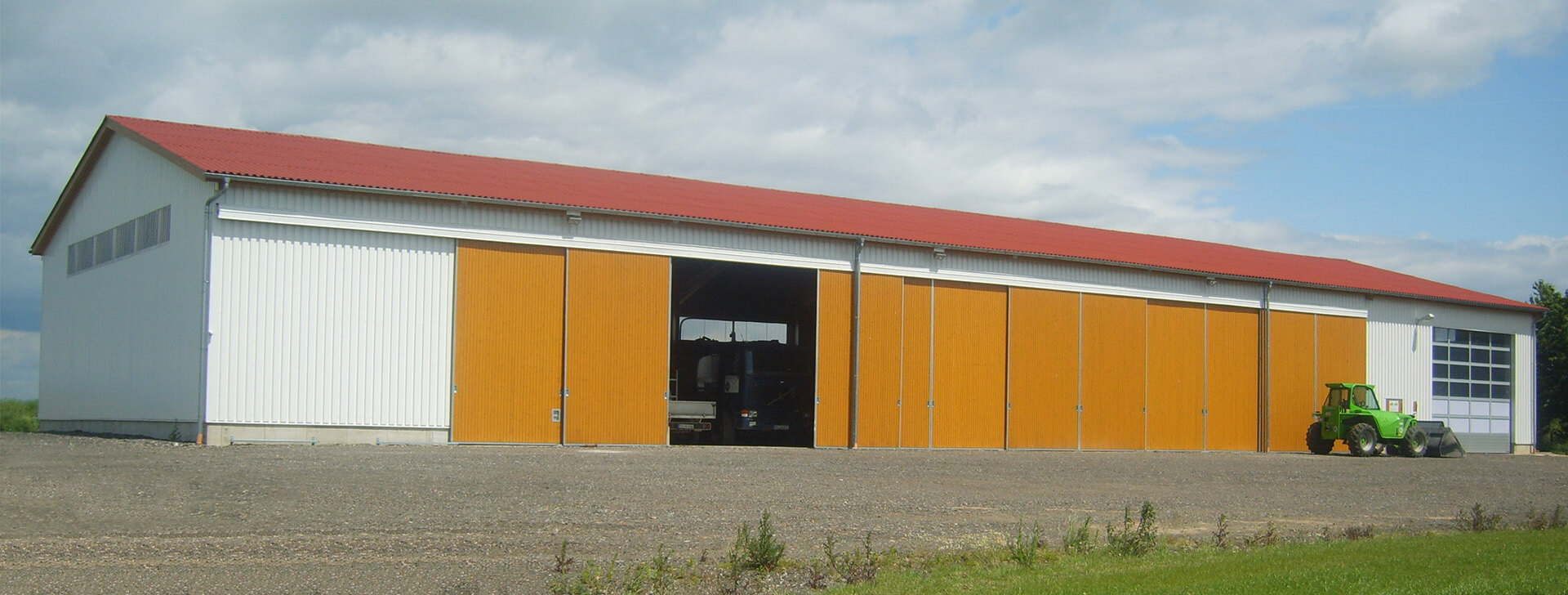 Ангари для сільгосптехніки - WOLF System